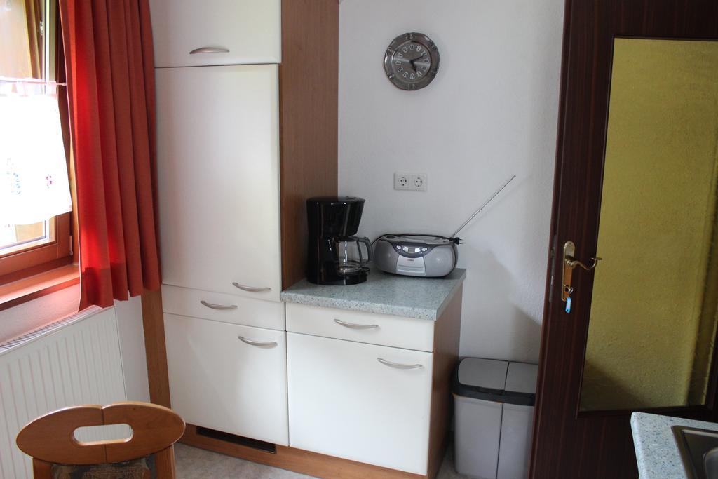 Haus Almrausch Hotel Зеефелд в Тирол Стая снимка