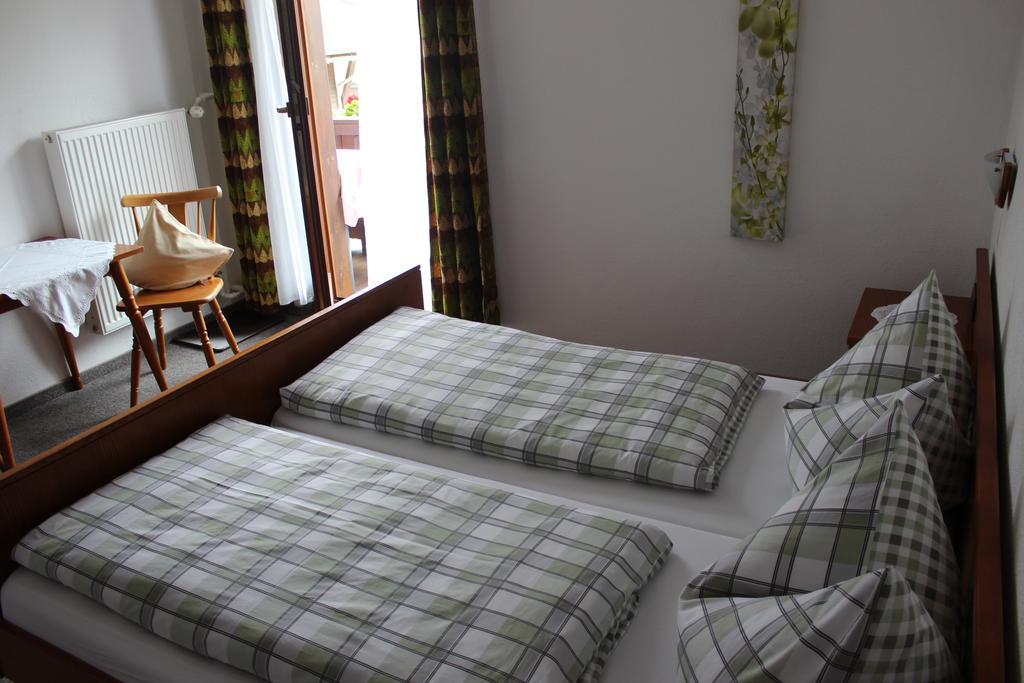 Haus Almrausch Hotel Зеефелд в Тирол Стая снимка